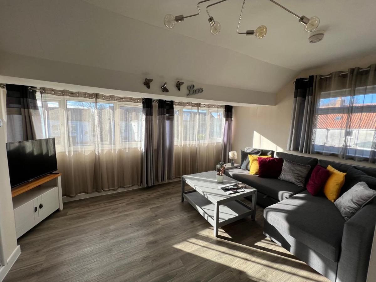 Edge Of Glastonbury And Street Town Centre, 2Bd Apt With Parking Daire Dış mekan fotoğraf