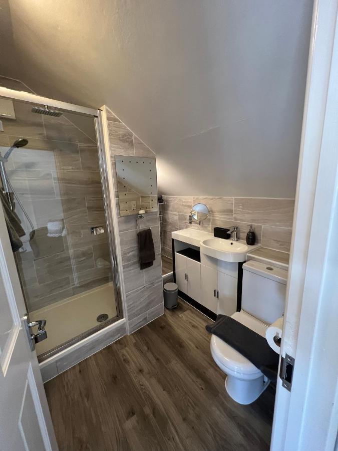 Edge Of Glastonbury And Street Town Centre, 2Bd Apt With Parking Daire Dış mekan fotoğraf